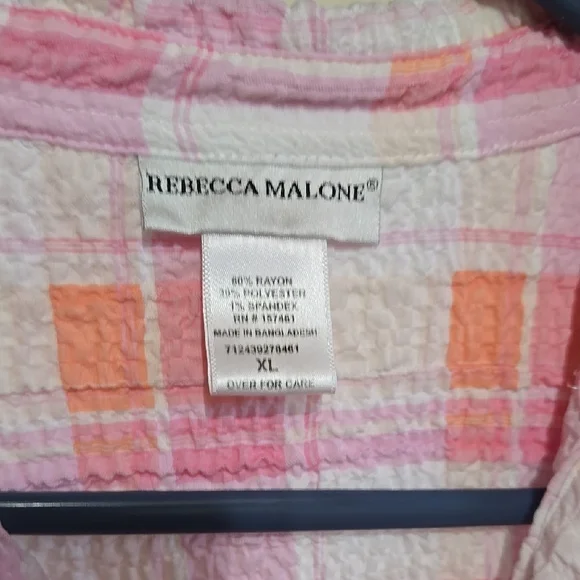 Rebecca Malone Pink and White Short Sleeve Button Down Shirt - Picture 3 of 5